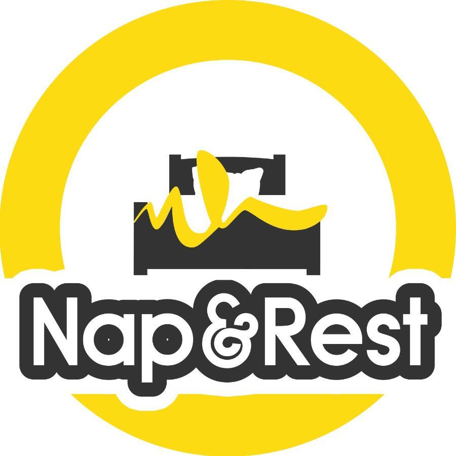 Nap & Rest Hostel เคียฟ ภายนอก รูปภาพ